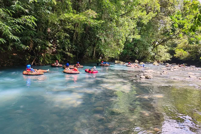 Río Celeste Tubing